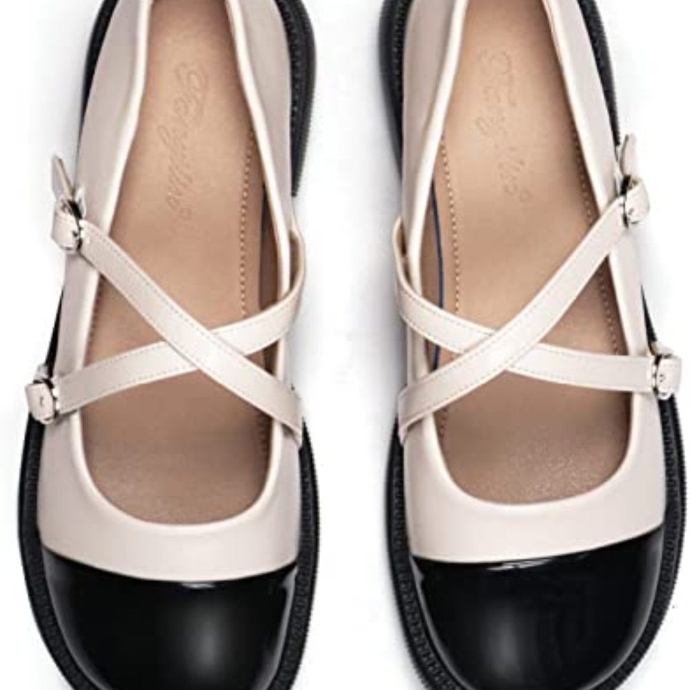 Chic Two-Tone Flats with Straps